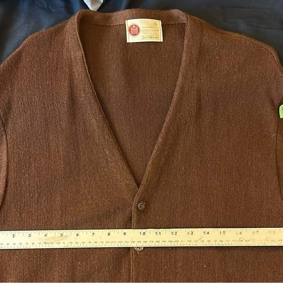 Cardigan sweaters - Picture 3 of 3